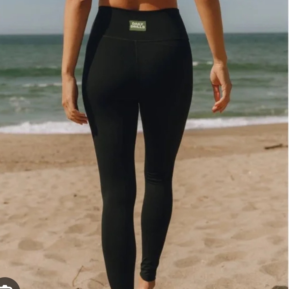 Black Daily Drills Go! Leggings